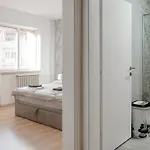 Center - 4 Balconies - Walk To Macedonia Square アパート スコピエ